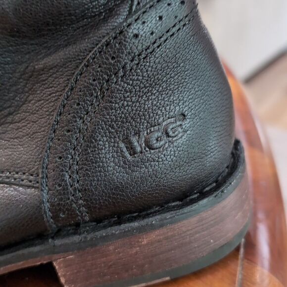Ugg Jenna Kiltie Black Leather Shearling Lace up Combat Riding Boots Sz 7 - Picture 6 of 13